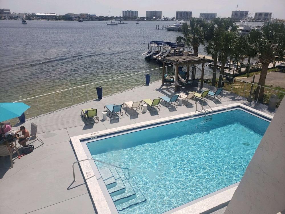 Inn On Destin Harbor, Ascend Hotel Collection Экстерьер фото